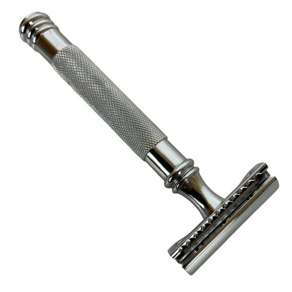 Mens Double Edge Safety Razor Textured Chrome Handle Sleek Design Grooming Tool - Picture 4 of 6